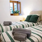 Casas Nelita