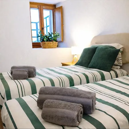 Casas Nelita